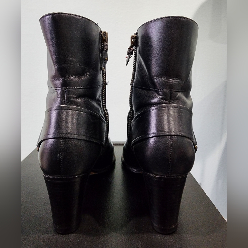 COLE HAAN | Leather Ankle Boots with Nike Air Comfort | Size 6.5 B - Picture 10 of 11